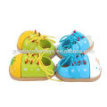 2015 Meilleur produit de vente Lovely Baby Shoes Toy Promotion en bois